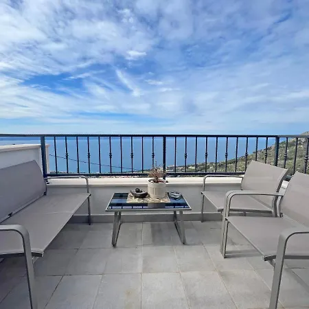 Old Dalmatian House With Jacuzzi Martine *