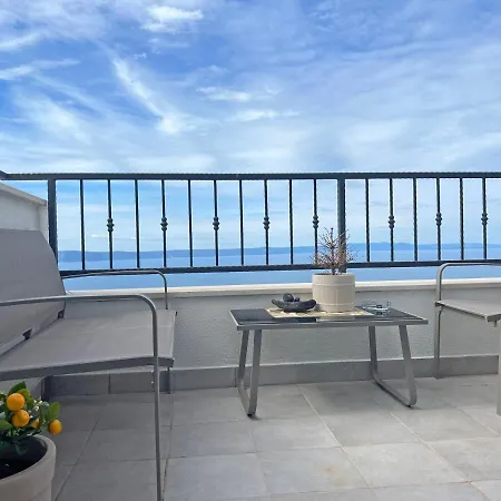 Old Dalmatian House With Jacuzzi Martine Tučepi