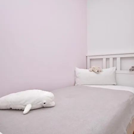 Old Dalmatian House With Jacuzzi Martine Сasa de vacaciones Tučepi