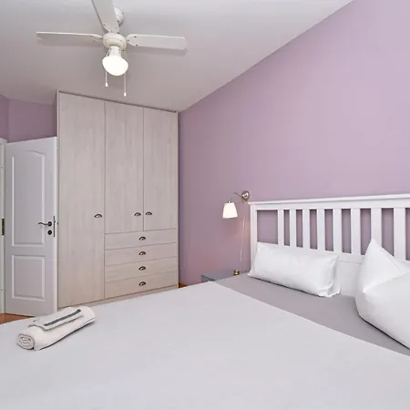 Old Dalmatian House With Jacuzzi Martine Сasa de vacaciones *